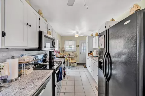 2139 Bailey Ave, Salem, VA 24153 photo 8