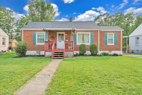 4846 Eden Dr NW, Roanoke, VA 24012