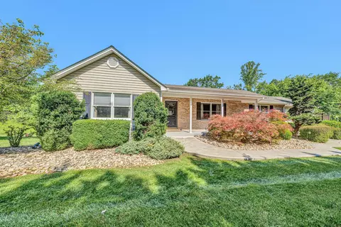 395 Middle Valley Rd, Hardy, VA 24101