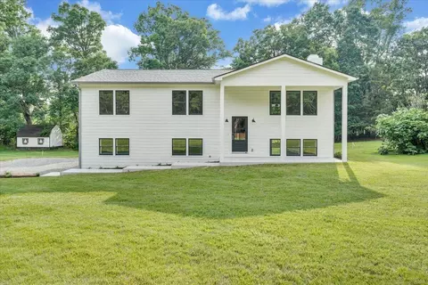 117 Lake Park Dr, Union Hall, VA 24176