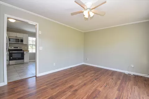 Living - 938 Boulder Ln, Pilot, VA 24138 photo 3 of 3
