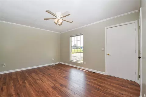 Living - 938 Boulder Ln, Pilot, VA 24138 photo 1 of 3