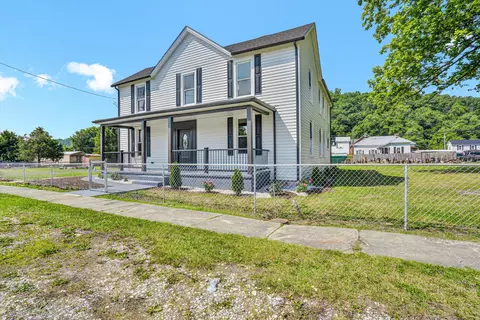 702 Commerce Ave, Iron Gate, VA 24448