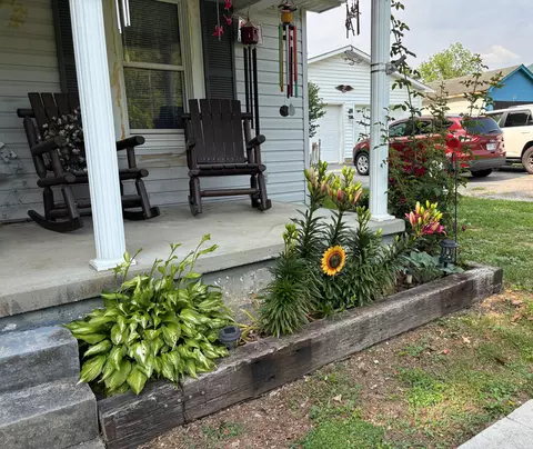 Exterior - 4007 Callaghan Cir, Covington, VA 24426 photo 2 of 7