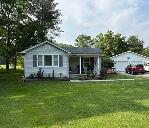 4007 Callaghan Cir, Covington, VA 24426