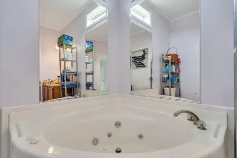 Bath - 60 Tara Dr, Ridgeway, VA 24148 photo 3 of 13