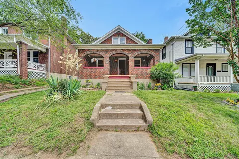 1618 8th St SE, Roanoke, VA 24013