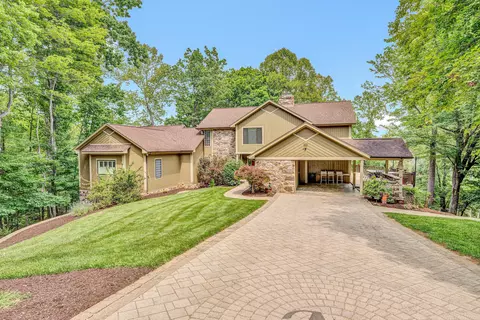 Exterior - 200 Fairway Dr, Penhook, VA 24137 photo 1 of 26