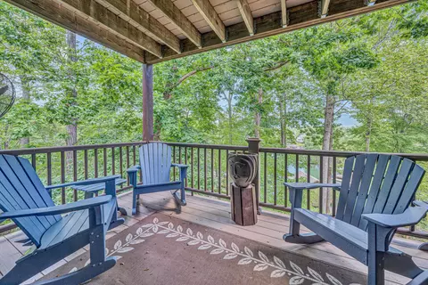 Exterior - 200 Fairway Dr, Penhook, VA 24137 photo 9 of 26