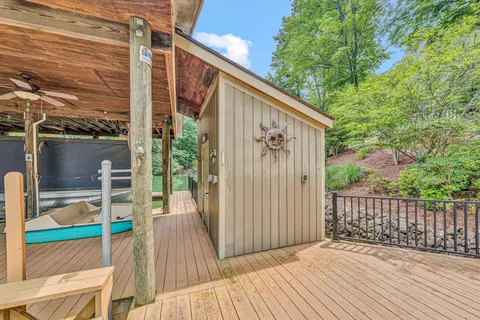 Exterior - 200 Fairway Dr, Penhook, VA 24137 photo 22 of 26