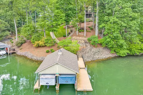 Exterior - 200 Fairway Dr, Penhook, VA 24137 photo 24 of 26