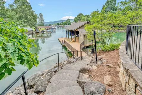Exterior - 200 Fairway Dr, Penhook, VA 24137 photo 21 of 26