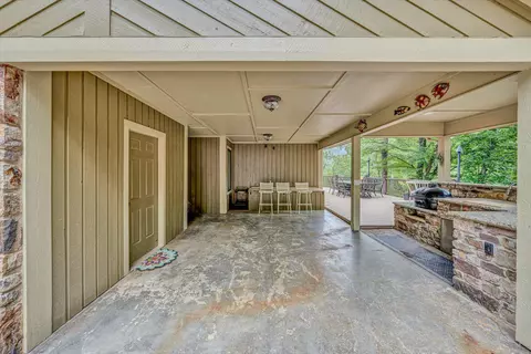 Exterior - 200 Fairway Dr, Penhook, VA 24137 photo 7 of 26