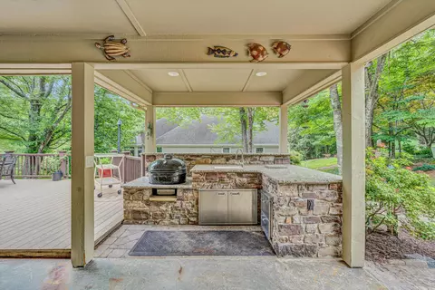 Exterior - 200 Fairway Dr, Penhook, VA 24137 photo 8 of 26