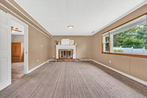 2604 Mcvitty Rd, Roanoke, VA 24018 photo 10