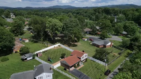 2604 Mcvitty Rd, Roanoke, VA 24018 photo 38
