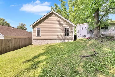 Exterior - 1524 19th St NE, Roanoke, VA 24012 photo 6 of 6