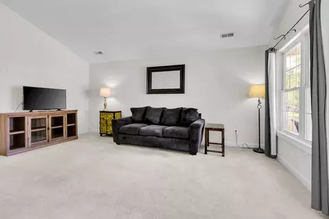 Living - 1524 19th St NE, Roanoke, VA 24012 photo 2 of 2