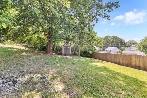 Exterior - 1524 19th St NE, Roanoke, VA 24012 photo 5 of 6