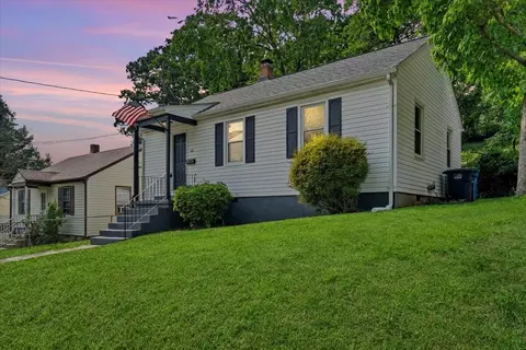 66 Forest Hill Ave NE, Roanoke, VA 24012