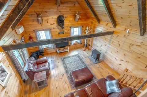 Living - 5145 Deertrot Rd, Dublin, VA 24084 photo 3 of 4