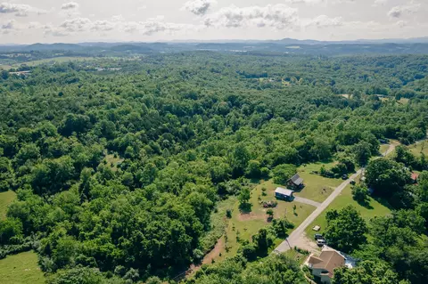 View/Area - 5145 Deertrot Rd, Dublin, VA 24084 photo 9 of 11