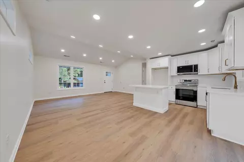 3713 Pinevale Rd, Roanoke, VA 24018 photo 7