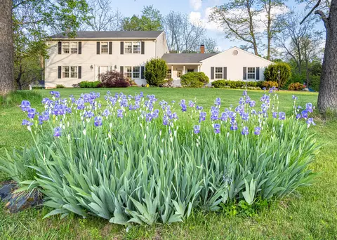 234 Deerfield Rd, Troutville, VA 24175