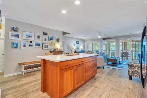 Kitchen - 30 Windlass Pointe Dr, Moneta, VA 24121 photo 7 of 7