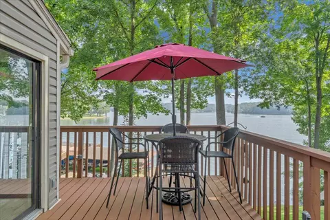 Exterior - 30 Windlass Pointe Dr, Moneta, VA 24121 photo 4 of 26