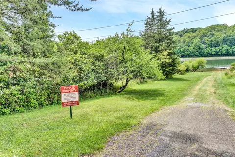 971 Waters Edge Dr, Penhook, VA 24137 photo 31