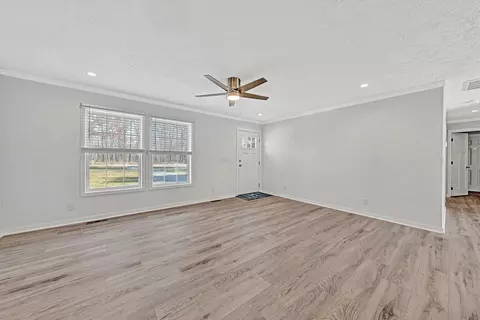 971 Waters Edge Dr, Penhook, VA 24137 photo 6