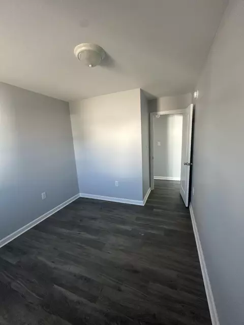 Bedroom - 1626 9th St SE, Roanoke, VA 24013 photo 3 of 3