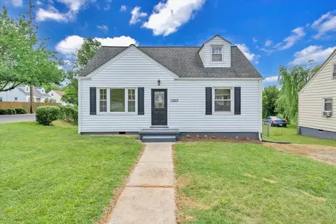 2637 Cornell Dr NW, Roanoke, VA 24012
