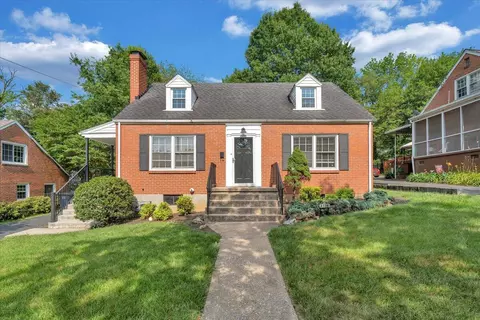 2326 Carlton Rd SW, Roanoke, VA 24015