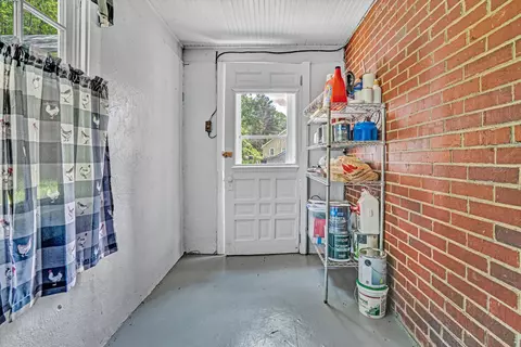 Exterior - 1831 S Carpenter Dr, Covington, VA 24426 photo 7 of 14