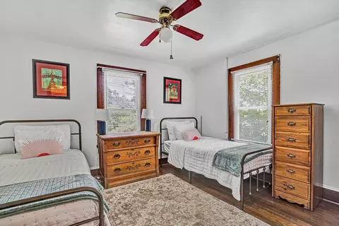 Bedroom - 1831 S Carpenter Dr, Covington, VA 24426 photo 5 of 6