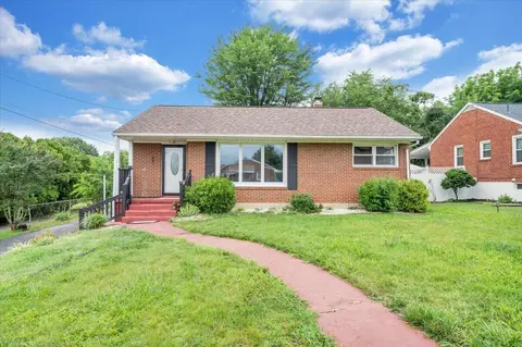 1709 Coveland Dr NW, Roanoke, VA 24017