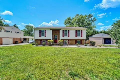 3716 Bower Rd, Roanoke, VA 24018