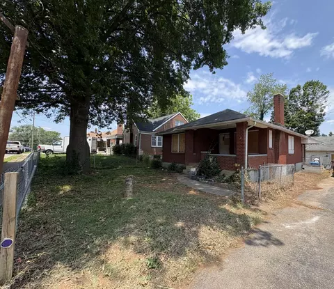3807 Sunrise Ave NW, Roanoke, VA 24012