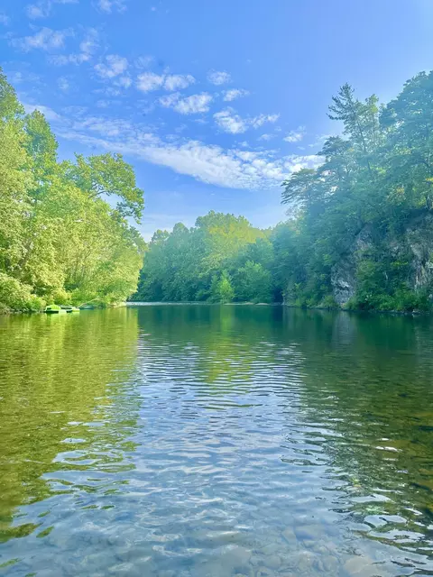101 Blue Bird Ln, Clifton Forge, VA 24422