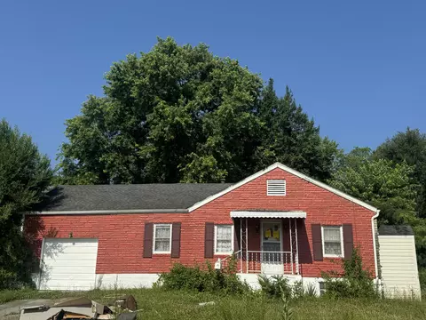 2208 Plantation Rd NE, Roanoke, VA 24012