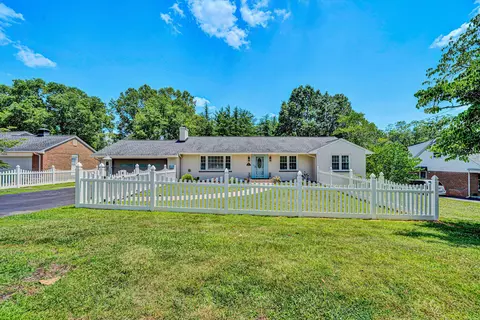 3220 Pasley Ave SW, Roanoke, VA 24015