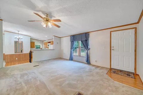 16118 Botetourt Rd, Eagle Rock, VA 24085 photo 11