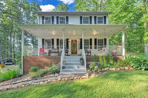 285 Silverleaf Ln, Floyd, VA 24091