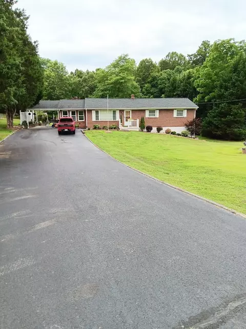 1409 Orphanage Rd, Danville, VA 24540