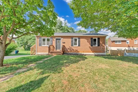 407 Bonhill Dr NW, Roanoke, VA 24012