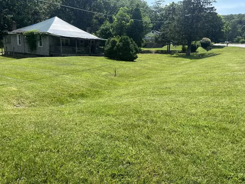 3702 Buck Mountain Rd, Roanoke, VA 24018