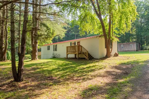 1571 Cannady School Rd SE, Floyd, VA 24091