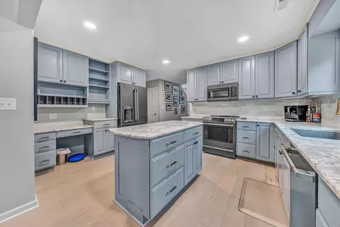 Kitchen - 1941 Springmill Rd, Salem, VA 24153 photo 2 of 3